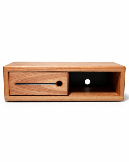 Suporte elevado para monitor.